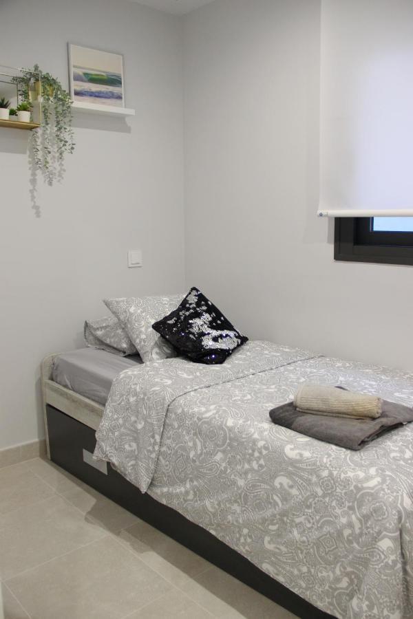 Moderno Apartamento Scandic, Playa Del Cura Торрев'єха Екстер'єр фото