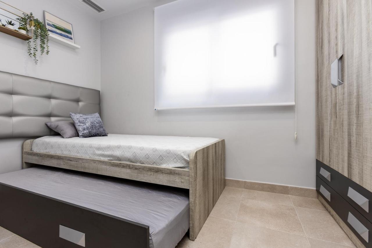 Moderno Apartamento Scandic, Playa Del Cura Торрев'єха Екстер'єр фото